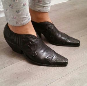 BCBGIRLS Ankle Booties